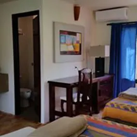 Los Susurros. Casa - Chambre