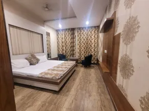 The Aura Grand - Room