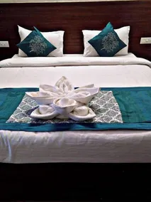 HOTEL OM SHIVAAY INN - Room