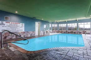 Holiday Inn Express & Suites Bremen GA by IHG - Piscina