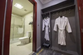 Bram Hotel - Bathroom