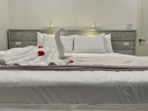 The Cove - Condo Hotel - Palm Beach Strip - Chambre