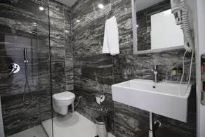 Julia Hotel - Salle de bain