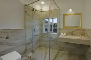 The Mount Bunglow - Mount Abu - Bathroom