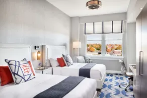 The Bristol Hotel - Chambre