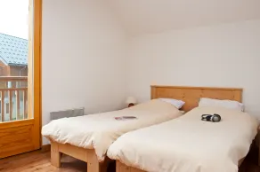 Madame Vacances - Les Chalets du Berger, Les Déserts - Chambre