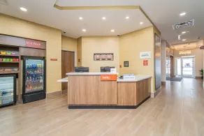 TownePlace Suites by Marriott Brantford and Conference Centre - Réception