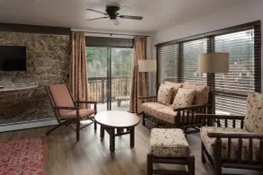 The Landing at Estes Park - Rom