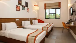Max Hotels Jabalpur - Chambre