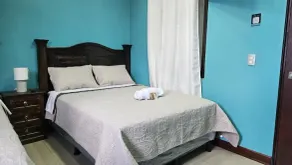 Hotel Amanecer Atitlán - Room