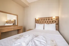 Lavin Hotel & Suites - Room