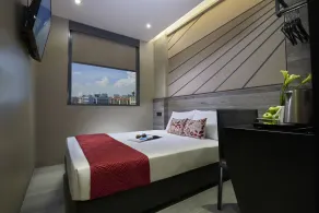 Hotel 81 Orchid - Room