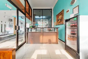 RedDoorz near Kejaksan Station Cirebon - Rezeption