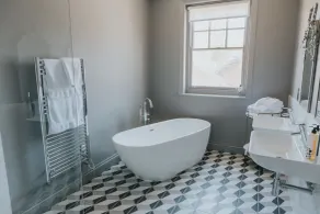 The Ginger Pig - Bathroom