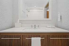 Home2 Suites by Hilton Pigeon Forge - Salle de bain