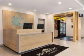 Microtel Inn Suites by Wyndham Lac-Megantic - Reception