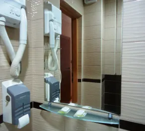 Hotel Divan - Bathroom