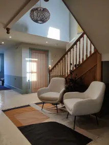 Hanley House - Hall