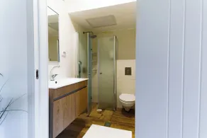 Talpiot Garden Studios by Loui - Bathroom