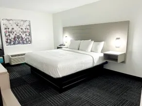 Baymont by Wyndham Port Wentworth - Chambre