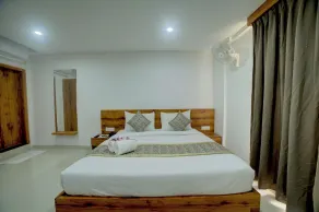 Fly Inn Bangalore Airport - Room