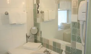 Casa Elena, Perfect Family Holiday In Green - Bathroom