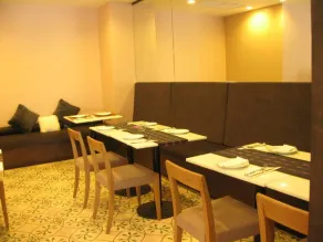 Aphrodite Inn Bangkok - Restaurant