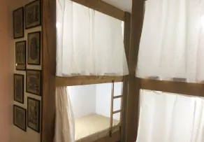Utopia Hostel - Chambre