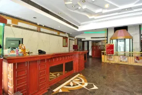 Hotel Solitaire Chandigarh - 10 Mins from Railway Station - Reception