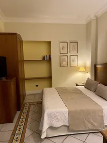 Hotel Akropolis - Museum Hotel - Rum