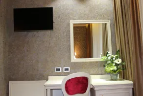 Grand Hotel & Spa Tirana - Vue de la chambre
