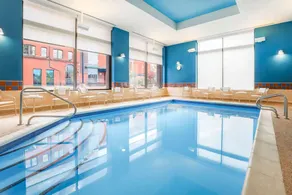 Hampton Inn & Suites Pittsburgh-Downtown - Piscine
