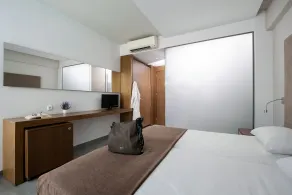Oktober Downtown Boutique Hotel - Chambre