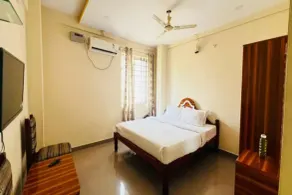 FabHotel Sangama Comfort - Quarto