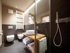 FIORI Dolomites Experience Hotel - Bathroom
