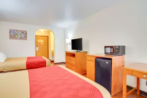 Econo Lodge Inn & Suites Albuquerque East I-40 Eubank Exit - Room