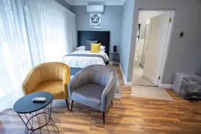 Adinkra Boutique Hotel - Værelse