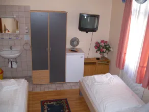 Hotel garni Djaran - Room