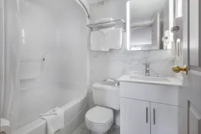 Quality Inn & Suites - Badrum
