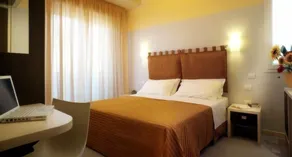 Hotel Commodore - Zimmer