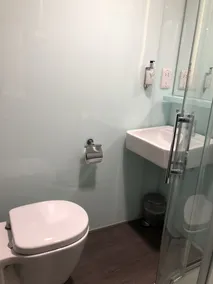 easyHotel Birmingham - Bathroom