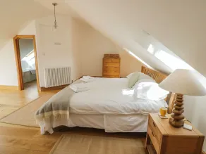 Hillcroft - Room
