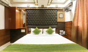 Hotel Dvaraka Inn - Room