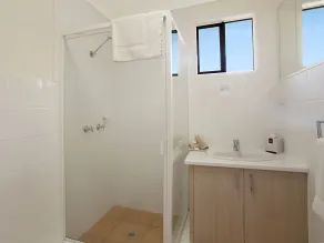 Cayman Quays - Badezimmer