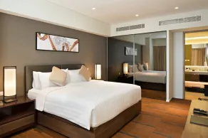 Oakwood Hotel & Residence Surabaya - Room