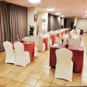 Taj Al Zahabiya Hotel - Restaurant