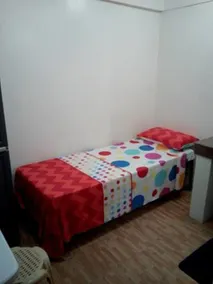 Budget Studio Unit in Makati - Chambre
