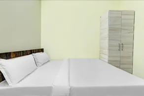 Hotel s.n.a. grand - Room