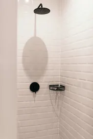 Primorski Hotel - Bathroom