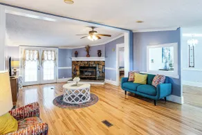 Large Yard & Historic Charm: Orangeburg Retreat! - Interior
